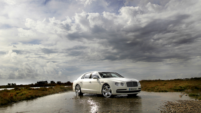 Essai vidéo - Bentley Flying Spur V8 : access first-class