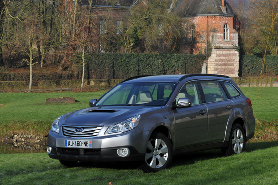 Essai vidéo - Subaru Outback : le couteau suisse made in Japan