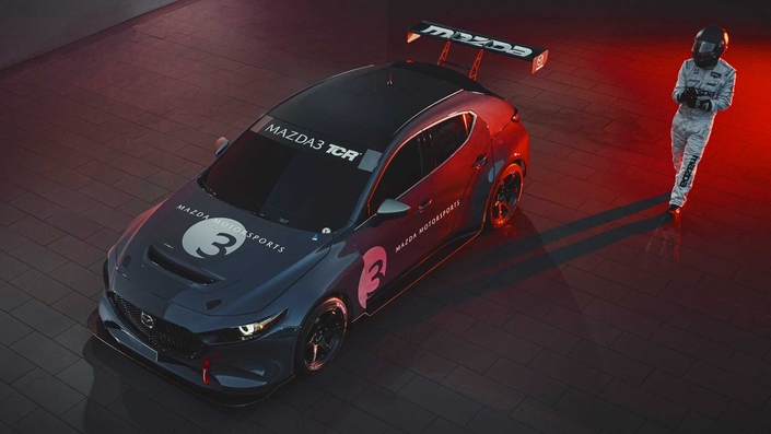 Mazda lance la nouvelle "3" en TCR