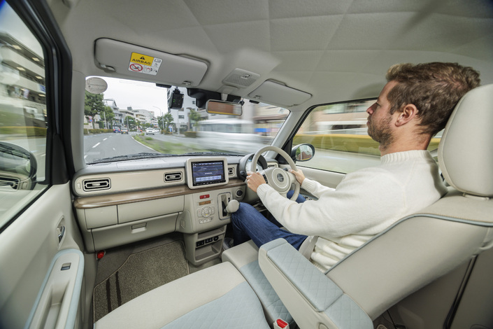 La Lapin est parfaite en ville. Mais on sent quand même les limites dynamiques. Photo Thomas Antoine.