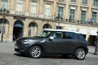 Pas de surprise avec le Countryman. Le look est connu et manque d'originalité.