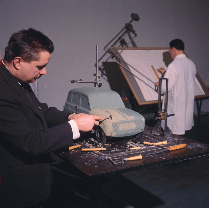 Il est rare de pouvoir acquérir une maquette de style, comme celle de la R4 façonnée dans les années 1960.