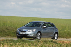 Ford Focus - Opel Astra - VW Golf : la légion étrangère