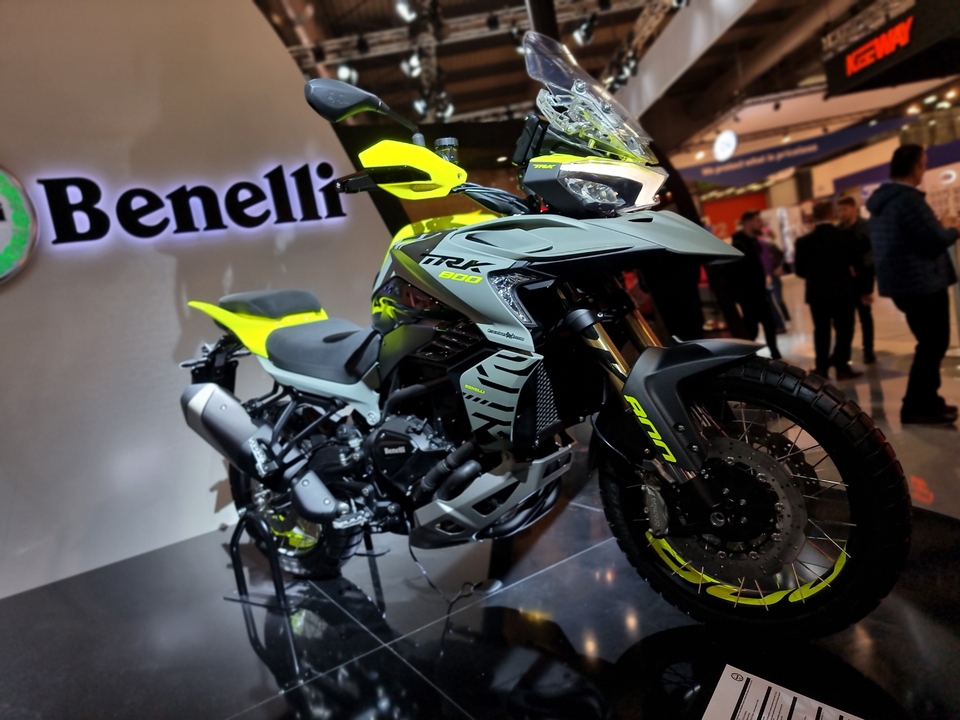Salon de Milan 2022 - Benelli TRK 702, 702 X et 800 : la totale