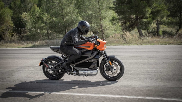 La Harley-Davidson LiveWire sur les routes américaines, une image trop rare pour relancer les ventes.