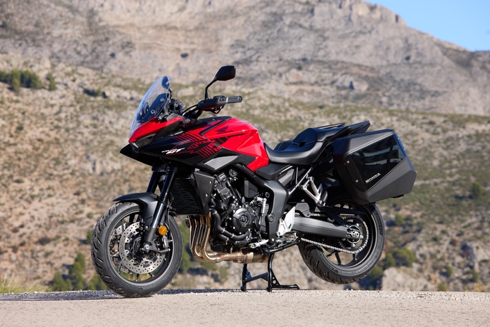 La Honda CB1000GT  est-elle une vraie GT ?