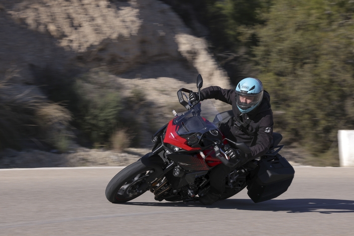 La Honda CB1000GT  est-elle une vraie GT ?