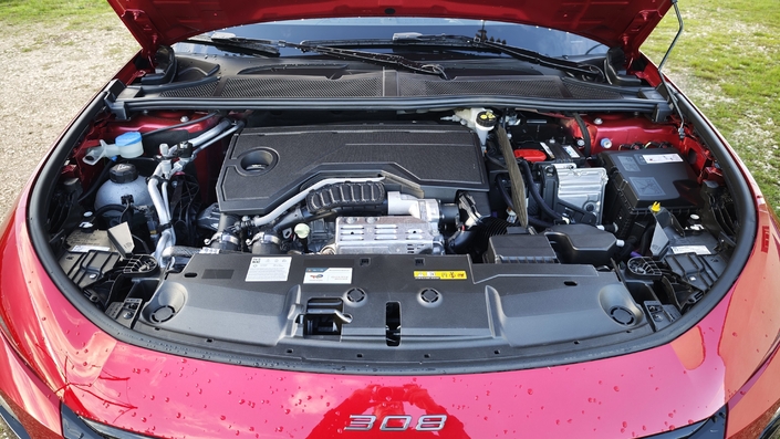 La Peugeot 308 SW restylée coûte plus cher, mais est-elle meilleure ?