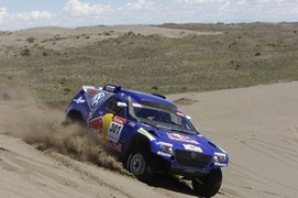 Dakar 2009 Etape 7 : Sainz reprend le pouvoir, Peterhansel abandonne