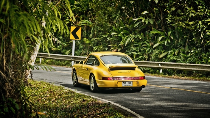 Porsche 964 RS: le mythe a son livre!