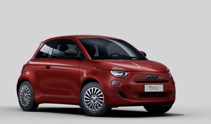 Voici la nouvelle Fiat 500 Hybrid sans options à 19 400€ prix catalogue avant remises.