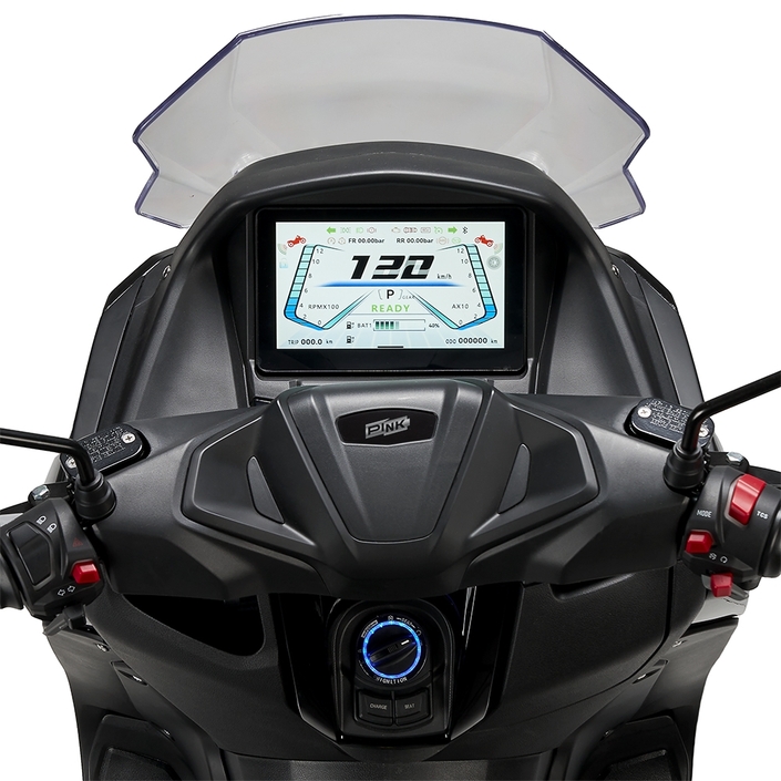 La marque française Pink présente son nouveau scooter électrique compact