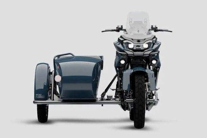 Ural veut rompre avec son passé et dévoile un side-car inédit