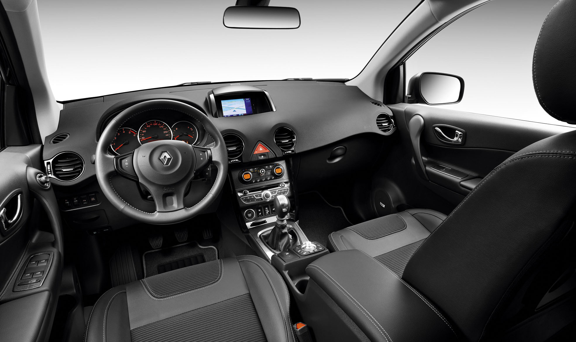 Renault koleos салон