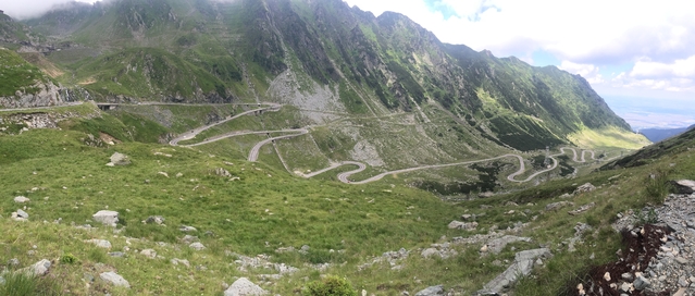 Transfagarasan : Caradisiac sur l'une des plus belles routes au monde (vidéo)