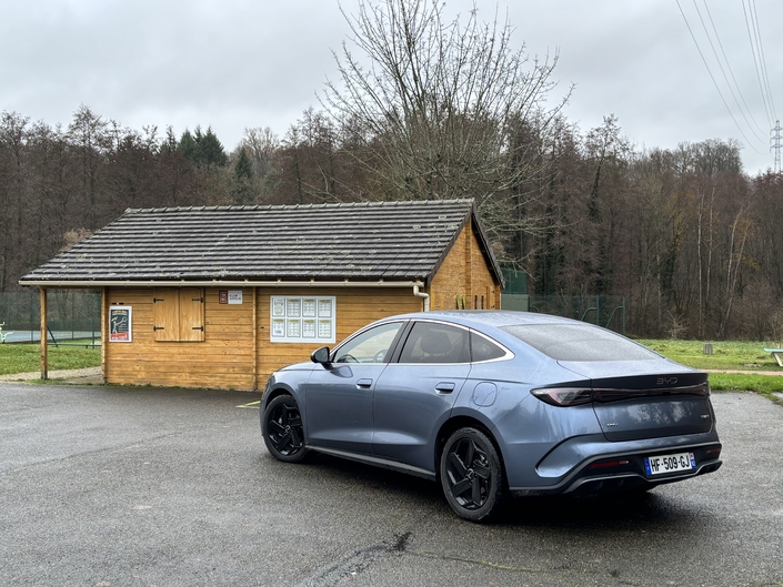 Premières images de l’essai de BYD Seal 6 DM-i + impressions de conduite