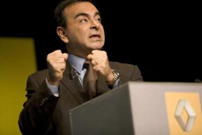 Point info de 15h - Etats généraux de l'automobile : « Le made in france est pénalisé de 1000€ » Carlos Ghosn.