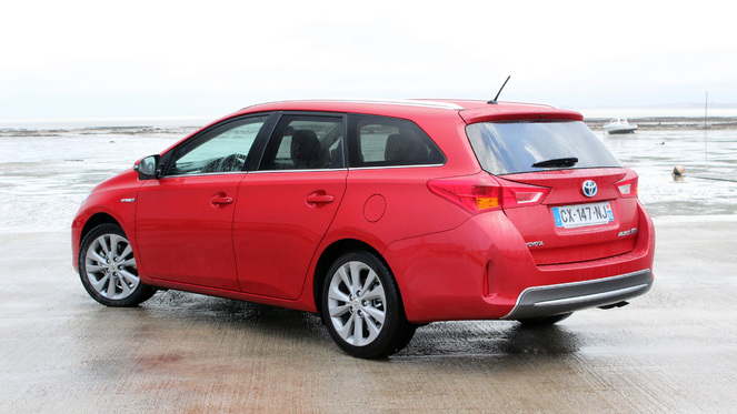 Essai vidéo - Toyota Auris Touring Sports : break écolo