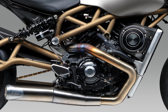 185 chevaux et 185 exemplaires pour la Langen Lightspeed