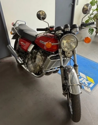 Suzuki GT 750 cm3 1976 (lot n° 29)