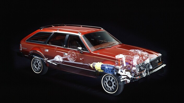 Un viscocoupleur central permet à l'AMC Eagle de répartir automatiquement son couple sur les trains roulants. Evidemment, l'essieu arrière reste rigide, mais le développement de la voiture a coûté très peu cher.