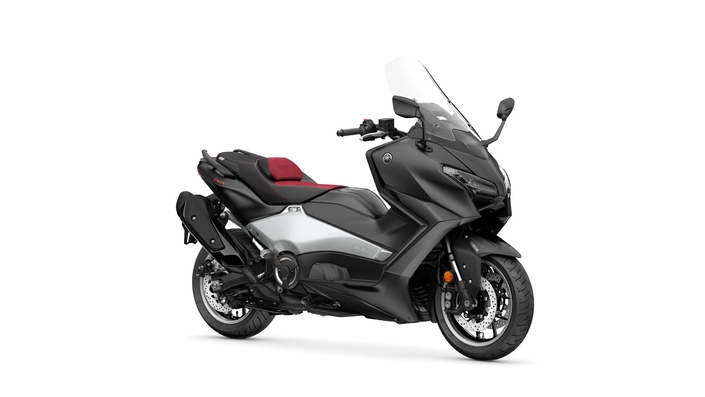 Le maxi-scooter Yamaha TMAX fête son 25ᵉ anniversaire avec une série spéciale affichée à 13 999 euros