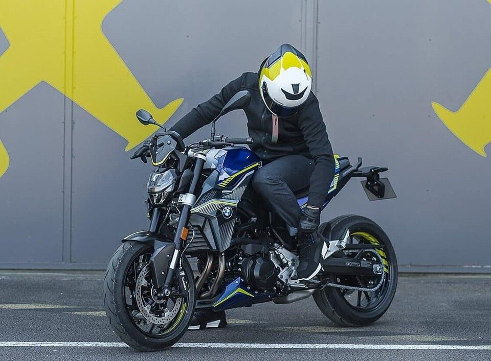 Bmw f900 мотоцикл