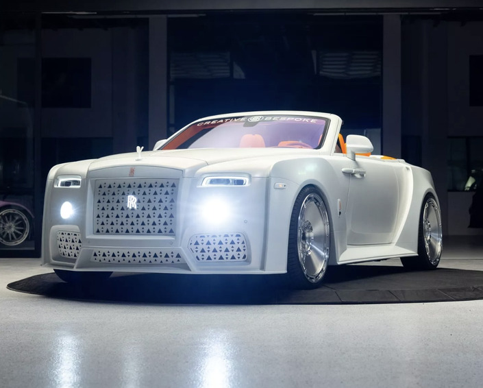 Qui veut une Rolls en plastique ?