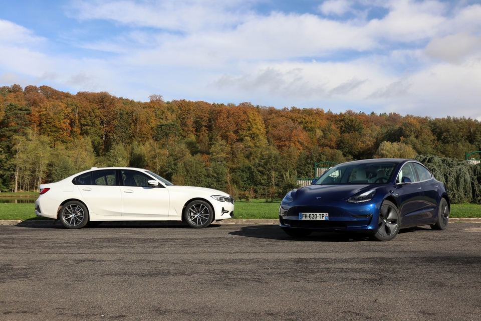 Comparatif vidéo - BMW Série 3 vs Tesla Model 3 : la guerre de 3 - Page 3