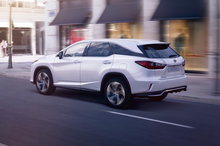Salon de Val d'Isère 2018 - Lexus : toujours plus de SUV