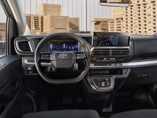 Toyota Professional : la gamme PROACE, du micro au maxi volume