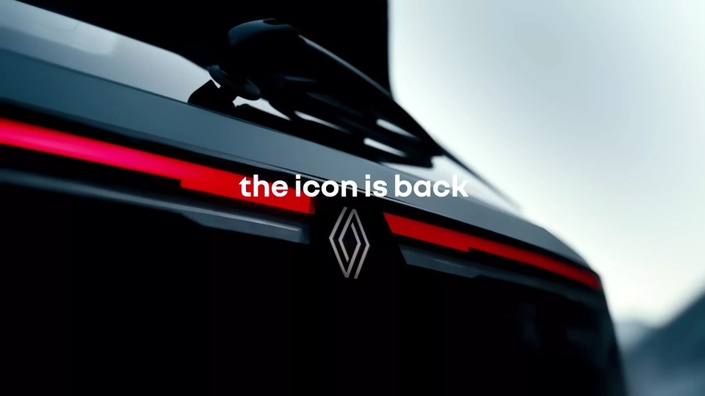 Voici l’arrière du nouveau Renault Duster indien. Rien à voir avec celui de notre Dacia Duster.