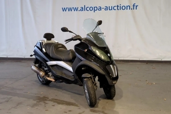 Scooter Piaggio MP3 400 cm3 2009 (lot n° 7)