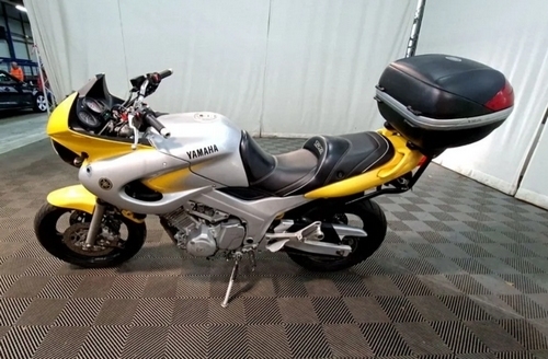 Yamaha TDM 850 cm3 1996 (lot n° 43)