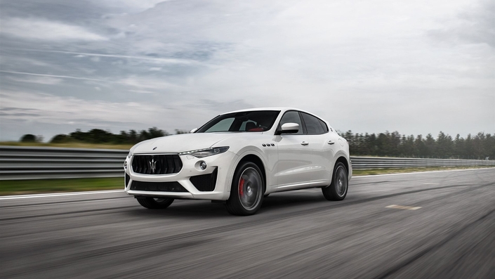 Maserati dévoile le Levante GTS