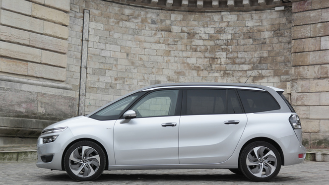 Essai - Citroën Grand C4 Picasso 1,6 THP 155 : limites d'essence