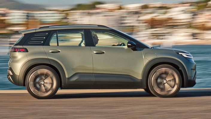 Nouveautés 2026 : SUV Citadins - La nouvelle Dacia Spring change du tout au tout et devrait être présentée en fin d’année, tandis que Fiat relance la Panda 4x4 avec la Fiat Grande Panda 4x4