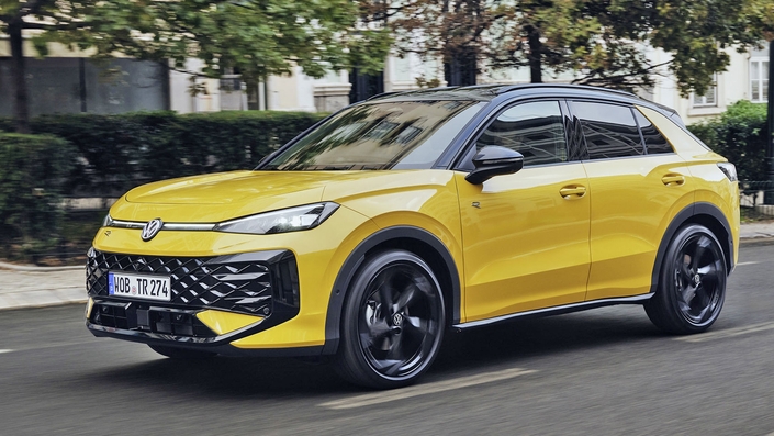 Nouveautés 2026 : SUV Citadins - La nouvelle Dacia Spring change du tout au tout et devrait être présentée en fin d’année, tandis que Fiat relance la Panda 4x4 avec la Fiat Grande Panda 4x4