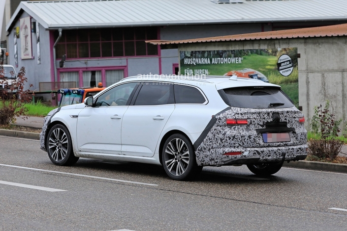 La Renault Talisman Estate restylée de sortie en Allemagne
