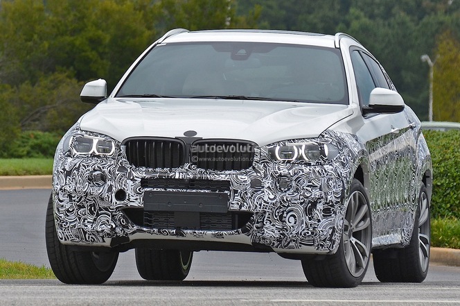 Surprise : le futur BMW X6 en balade