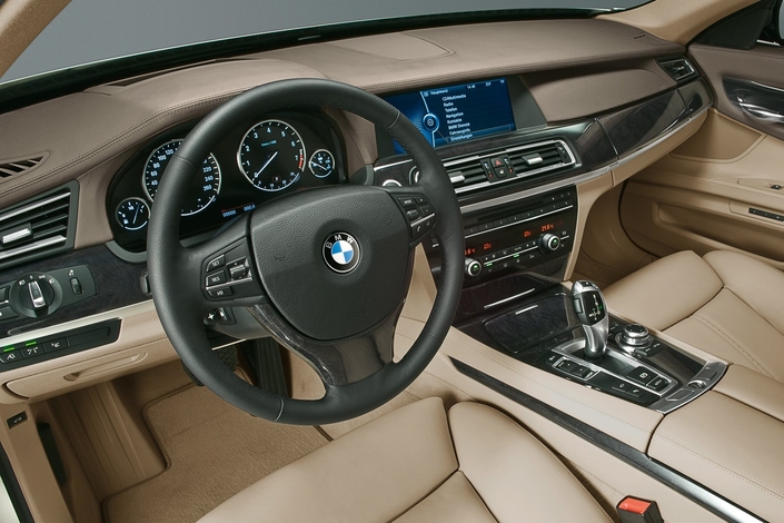 Audi A8, BMW Série 7 ou Classe S : laquelle de ces reines du luxe est le meilleur plan après 10 ans ?