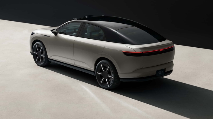 Ce SUV au design assez classique mesure 4,89 mètres de long.