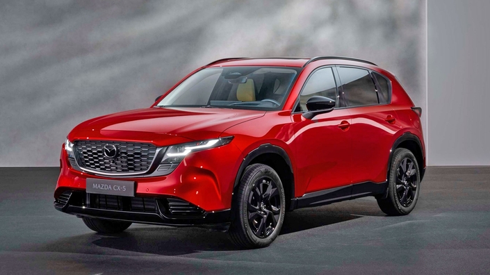 Nouveautés 2026 : SUV familiaux – Des nouveautés à foison, entre les DS N° 7, Toyota Rav4, Porsche Cayenne Electric, MG S9 PHEV, Renault Filante, Mercedes GLB, BMW iX3, il y a de quoi se perdre.