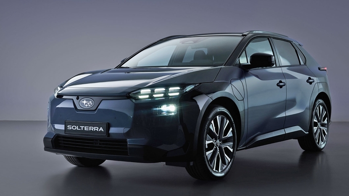 Nouveautés 2026 : SUV familiaux – Des nouveautés à foison, entre les DS N° 7, Toyota Rav4, Porsche Cayenne Electric, MG S9 PHEV, Renault Filante, Mercedes GLB, BMW iX3, il y a de quoi se perdre.