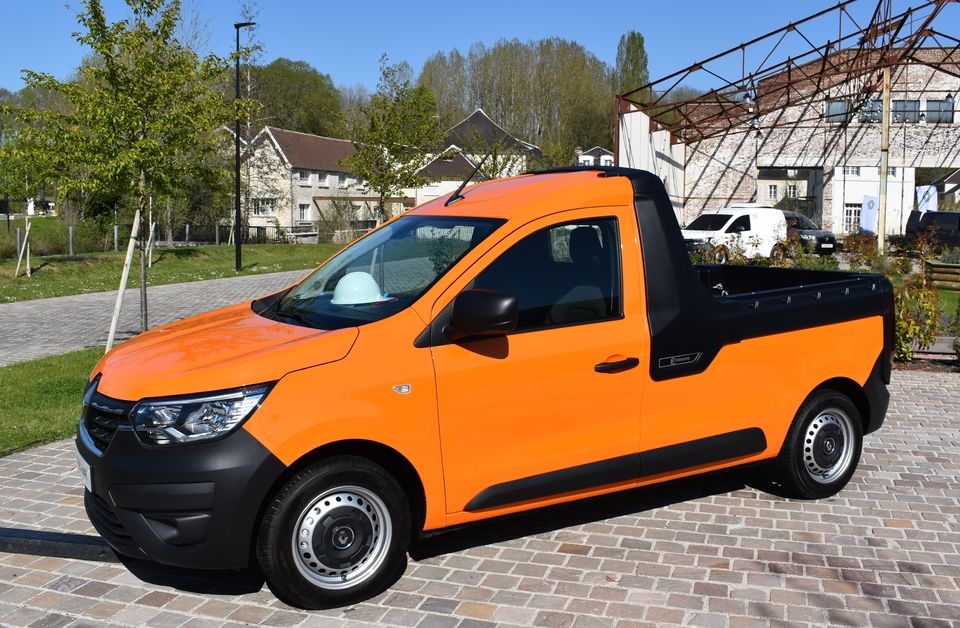 Renault express van