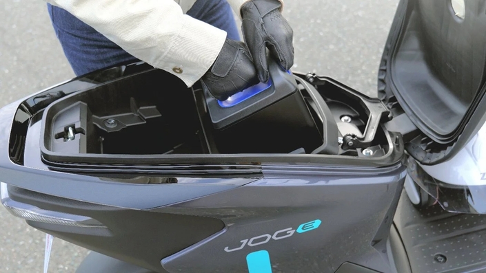 Yamaha propose un scooter électrique au prix d’une trottinette au Japon, mais sans la batterie