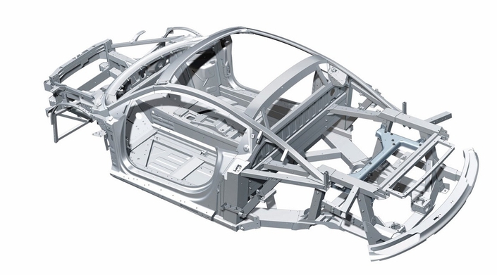 Si l'Audi R8 dérive techniquement de la Lamborghini Gallardo, sa structure en aluminium ASF (Audi Space Frame) lui est spécifique et ne pèse que 277 kg.