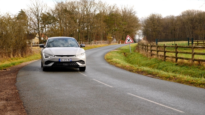Faut-il craquer pour la version restylée du Kia EV6?