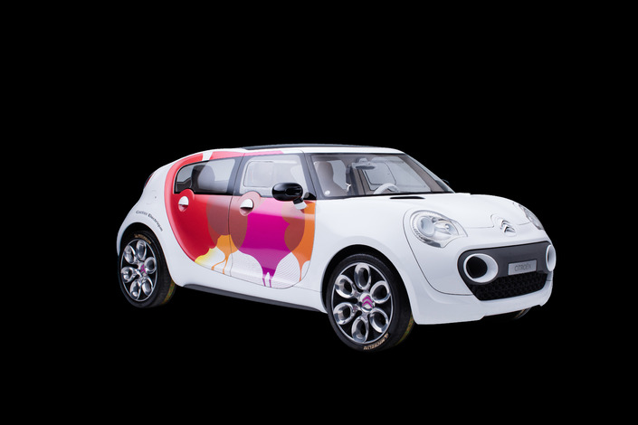 C-Cactus - Lien avec Elo : la simplicité et le caractère durable, illustré par l’utilisation de matériaux recyclés