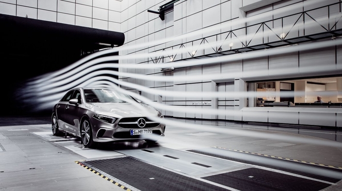 Mercedes Classe A berline : première image